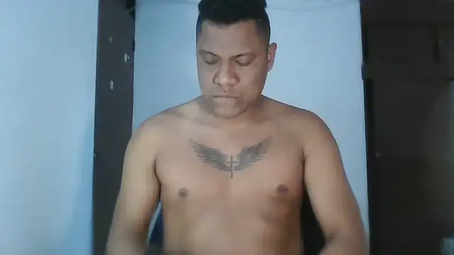 latinblack01 online show from 11-14-25, 02:38