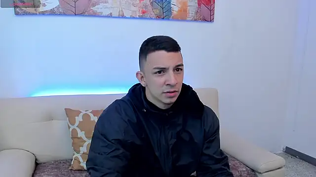 Snapshot of Samuel_Up chatting on 11-05-25, 03:50 Samuel Up online show from 11-05-25, 03:50