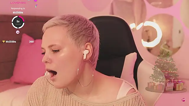 LikaBerry1 online show from 02-22-26, 04:16