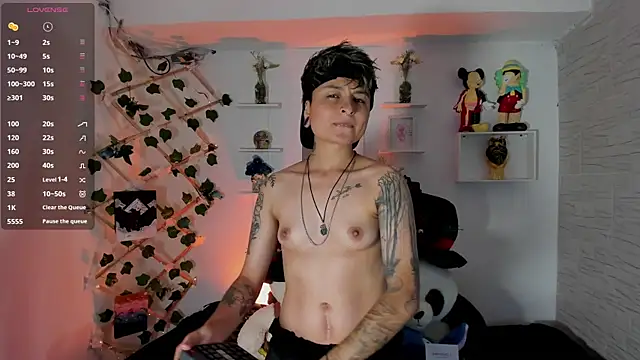 ZuryRamirez  online show from 09-28-25, 09:42