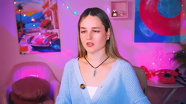 DeboraLarson online show from 12-11-24, 10:03