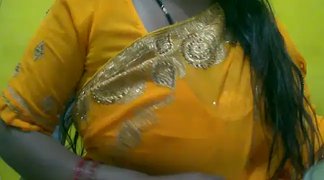 Snapshot of LOVE-SUSHILA chatting on 02-12-25, 03:27 LOVE-SUSHILA online show from 02-12-25, 03:27