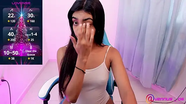 Snapshot of veronica_06 chatting on 12-06-24, 04:06 veronica 06 online show from 12-06-24, 04:06