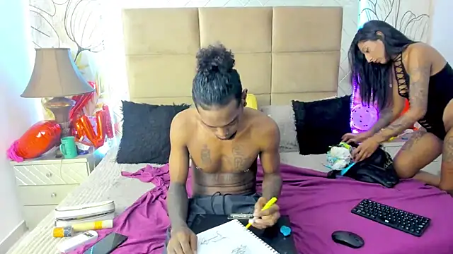 bigblackhotx1 online show from 09-15-25, 05:40