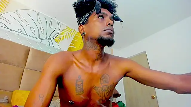 bigblackhotx1 online show from 09-28-25, 02:44