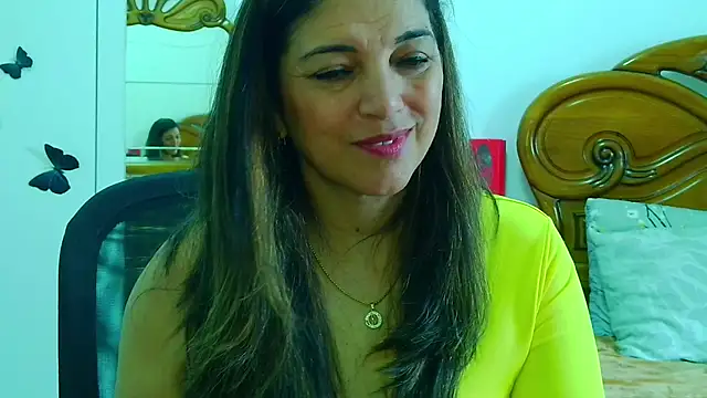 Snapshot of Julie_Boronat26 chatting on 03-02-26, 02:35 Julie Boronat26 online show from 03-02-26, 02:35