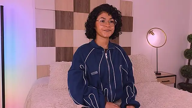 Snapshot of Adele_Carter_ chatting on 11-14-25, 02:27 Adele Carter online show from 11-14-25, 02:27