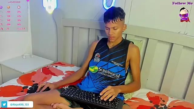 Snapshot of loistwink_ chatting on 10-08-25, 05:16 loistwink online show from 10-08-25, 05:16