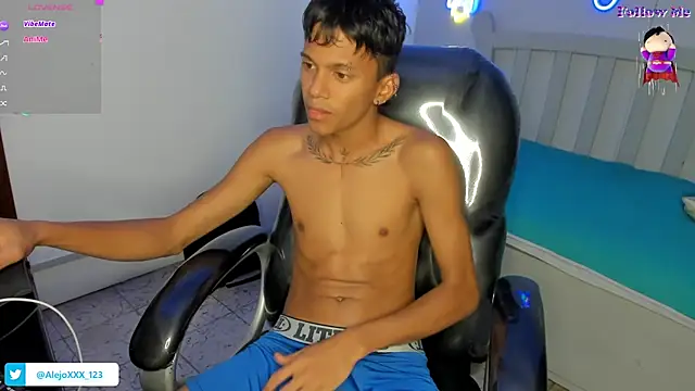 Snapshot of loistwink_ chatting on 11-05-25, 05:07 loistwink online show from 11-05-25, 05:07