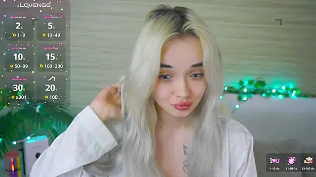 Ashley S online show from 03-07-25, 02:25