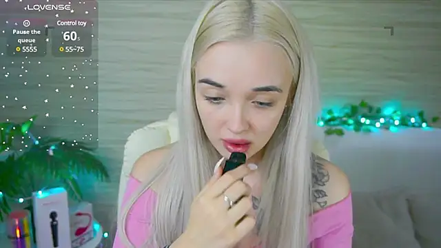 Ashley S online show from 03-22-25, 02:16