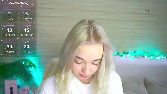 Ashley S online show from 09-23-25, 10:13