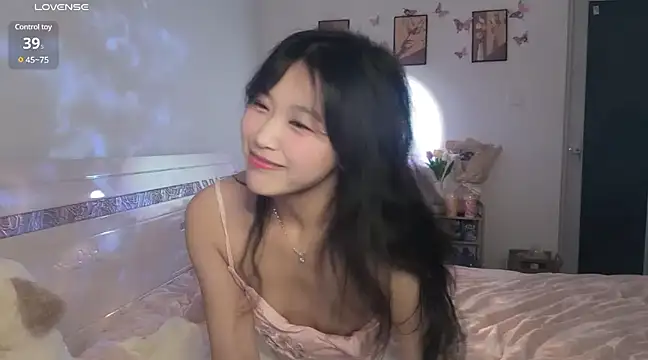 Luminous163 online show from 01-03-25, 03:44