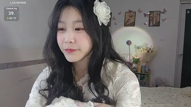 Luminous163 online show from 02-23-25, 01:21