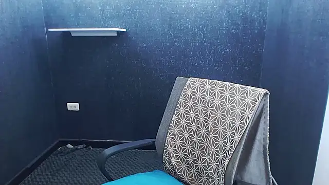 Kerverr  online show from 11-26-25, 02:18