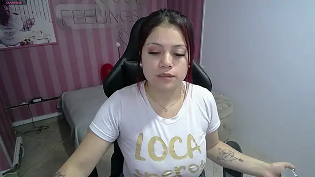 Snapshot of _Ambar72_b chatting on 03-11-25, 01:12 Ambar72 b online show from 03-11-25, 01:12