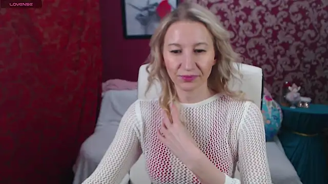 Sofia Soul online show from 03-16-25, 07:38