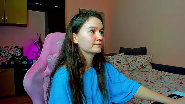 ameli moon online show from 12-17-25, 04:24