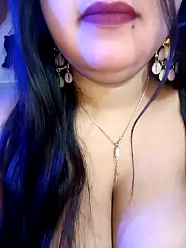 Suhanakhan00 online show from 12-05-24, 07:28