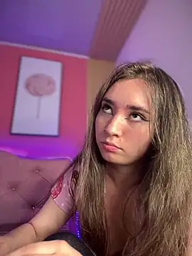 Sophie LS online show from 01-30-25, 06:03