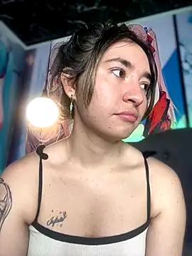 Sophie LS online show from 10-11-25, 02:55