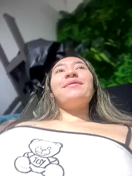 Sophie LS online show from 10-12-25, 02:43