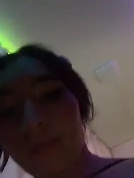 Sophie LS online show from 12-21-25, 03:35