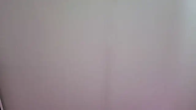 Snapshot of sarawiliamx chatting on 12-20-24, 07:01 sarawiliamx online show from 12-20-24, 07:01