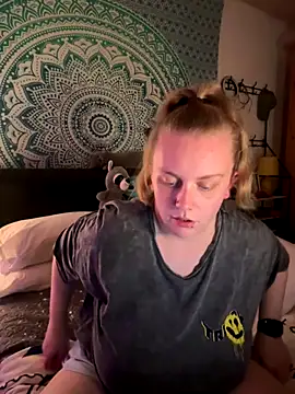 Snapshot of Vixen_Mistress_Ali chatting on 11-24-25, 08:30 Vixen Mistress Ali online show from 11-24-25, 08:30