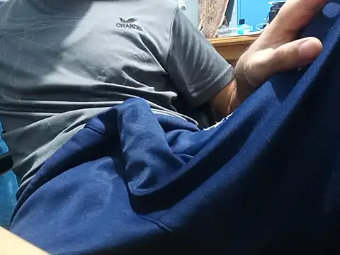 SALLY OMAR  online show from 11-17-25, 11:10