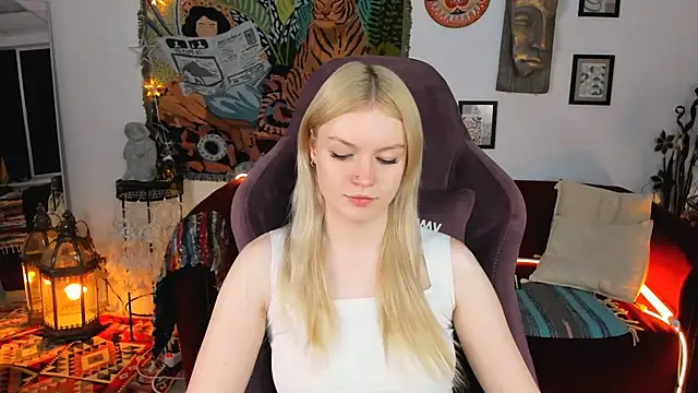 GraceGlamour online show from 12-27-24, 05:31