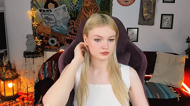 GraceGlamour online show from 12-27-24, 08:35