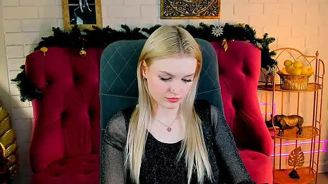 GraceGlamour online show from 12-30-24, 11:48