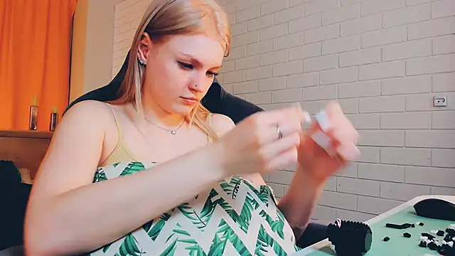 GraceGlamour online show from 01-11-25, 11:34