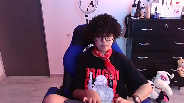 thomascooper7 online show from 10-31-25, 07:26