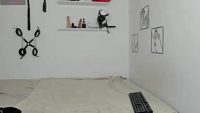 Sabrina Rosse   online show from 10-16-25, 11:55