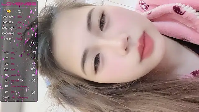 Snapshot of MM_YY_SS chatting on 02-10-25, 10:09 MM YY SS online show from 02-10-25, 10:09