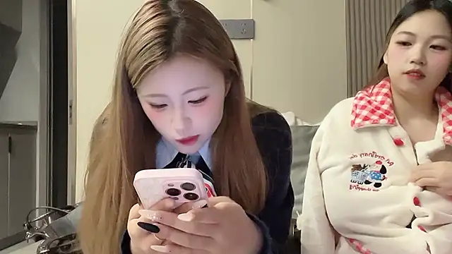 MM YY SS online show from 11-20-25, 09:31