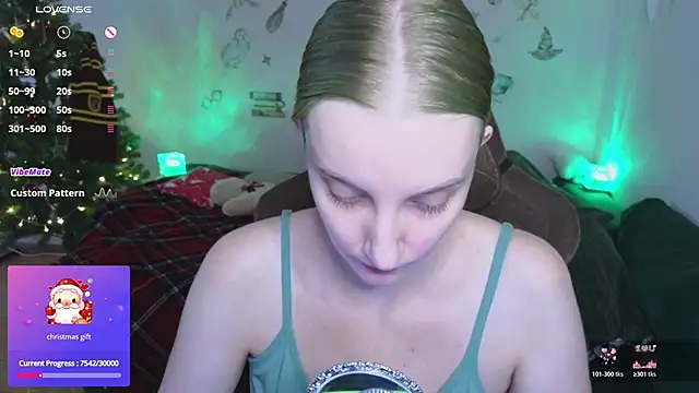 Fluffy muffin  online show from 12-16-25, 09:25