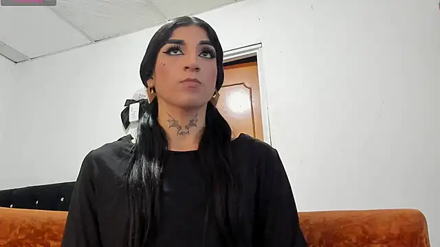 Snapshot of chloe_evanx_ chatting on 12-30-24, 07:11 chloe evanx  online show from 12-30-24, 07:11