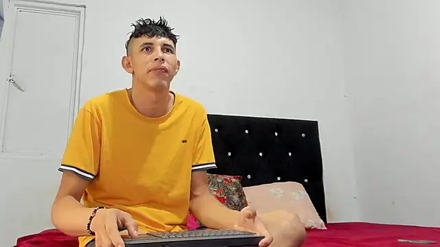 Snapshot of chloe_evanx_ chatting on 01-24-25, 07:07 chloe evanx  online show from 01-24-25, 07:07