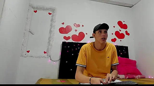 Snapshot of chloe_evanx_ chatting on 02-26-25, 03:30 chloe evanx  online show from 02-26-25, 03:30