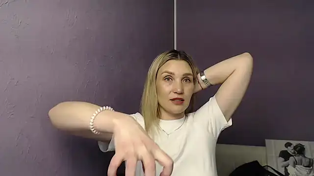  sexy lady online show from 12-03-24, 11:22