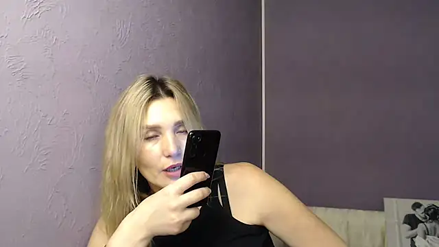  sexy lady online show from 12-04-24, 02:04