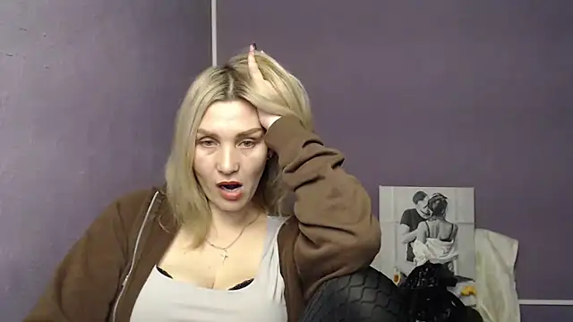  sexy lady online show from 12-22-24, 09:44