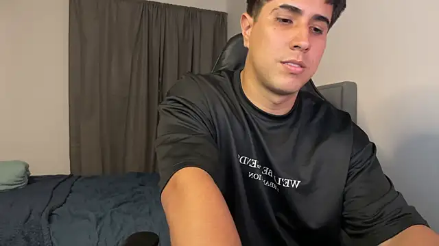 Snapshot of dereckbrownn chatting on 12-04-24, 02:53 dereckbrownn online show from 12-04-24, 02:53