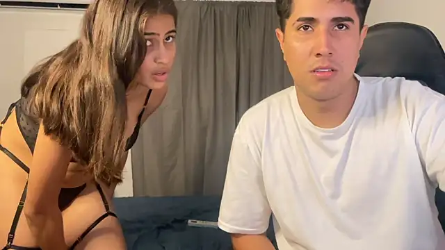 Snapshot of dereckbrownn chatting on 01-06-25, 04:04 dereckbrownn online show from 01-06-25, 04:04