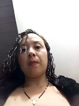 RenataSexy  online show from 01-28-25, 03:57