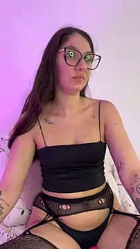 Snapshot of DianaSartori chatting on 04-09-26, 01:05 DianaSartori online show from 04-09-26, 01:05