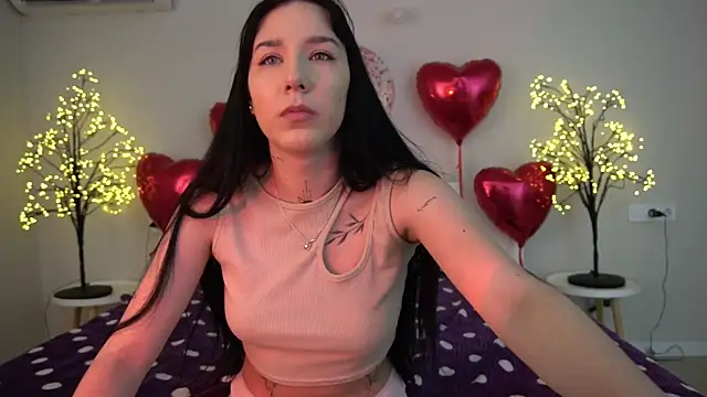 NikkiGoldSide online show from 02-17-25, 02:04